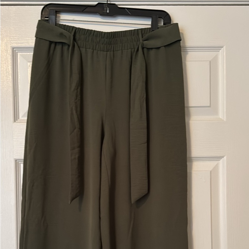 Medium Pants